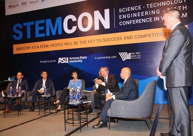 Cách mạng Công nghiệp 4.0 và STEM: Con người là Chìa khóa Thành công và Năng lực Cạnh tranh