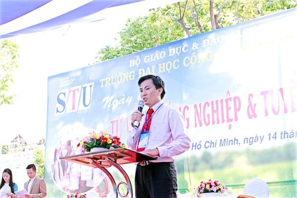 STU tổ chức Ngày hội Tư vấn Hướng nghiệp và Tuyển sinh năm 2015