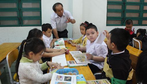 Tập huấn dạy học mỹ thuật theo phương pháp Đan Mạch cho GV dạy nhiều môn