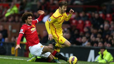 Cuối tuần này M.U sẽ tiếp đón Liverpool (áo vàng) tại Old Trafford