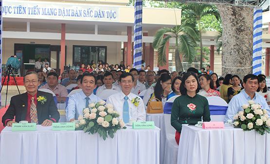 Trường THPT Tam Phú kỷ niệm 20 năm thành lập