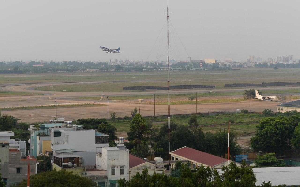 Máy bay lại không thể hạ cánh Tân Sơn Nhất