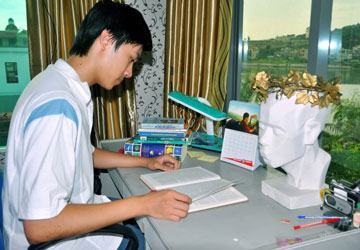 “Tân vương” Olympia 2012 chia sẻ cách ôn thi