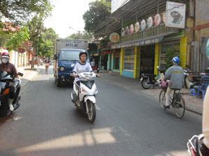 Tăng cường “chống” học sinh đi xe máy