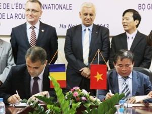 Tăng cường hợp tác giáo dục giữa Việt Nam-Romania