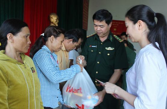 Trao 500 suất quà cho ngư dân Đà Nẵng