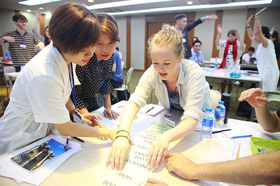 Dạy tiếng Anh cho “Teen” hiểu tâm lý và đồng hành liệu có đủ?