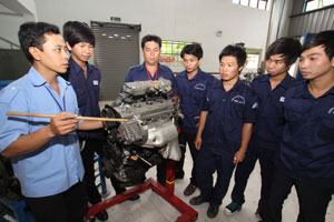 Tập trung nâng cao chất lượng nguồn nhân lực