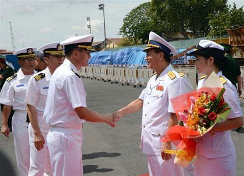 Tàu hải quân Hàn Quốc thăm TP.HCM
