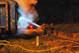 Tàu hỏa bốc cháy ở toa chở hàng
