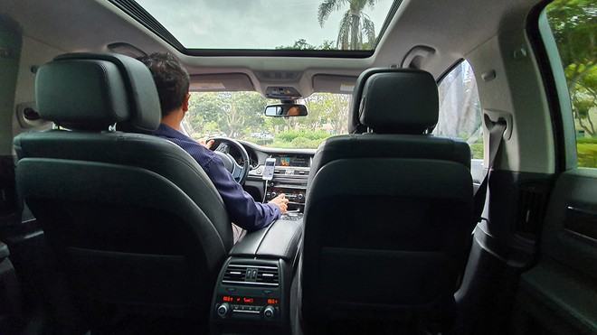 “Taxi công nghệ” gặp khó