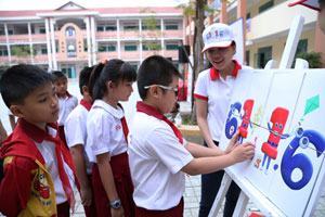 Tẩy giun cho HS tiểu học và mầm non