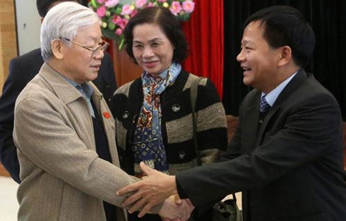 Cử tri kiến nghị với Tổng Bí thư về vấn đề biển Đông