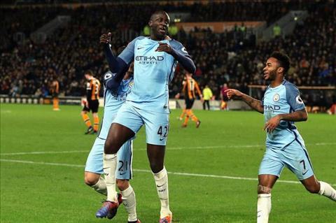 Thắng đậm Hull, Guardiola tấm tắc khen Toure