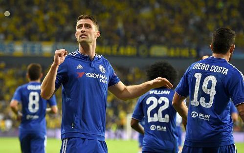 Thắng tưng bừng, Chelsea lên đầu bảng Champions League