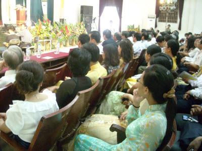 Thành lập Trường THPT Chuyên Khoa học Tự nhiên