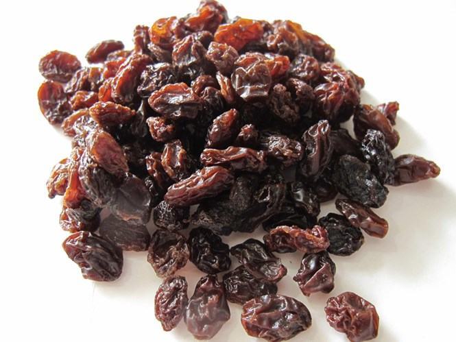 Thanh lọc gan bằng nho khô