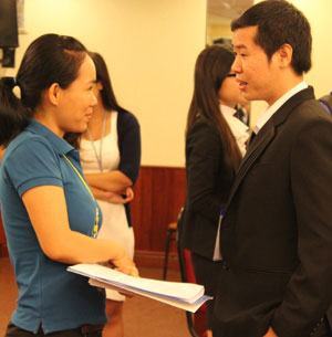 Thanh niên khởi nghiệp: Bài 3: Chuyện dài của những chiếc vé xe