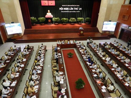 Hội nghị Thành ủy TP.HCM: Tập trung chăm lo cho dân