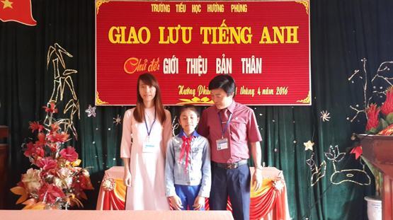 Nữ sinh Vân Kiều mê… tiếng Anh