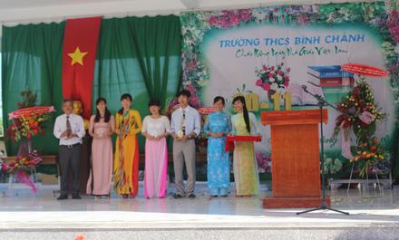 Hãy tin tưởng bước theo thầy