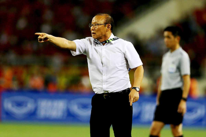 Thầy Park toan tính gì trước Sven-Goran Eriksson?