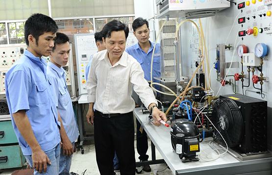 Tìm chuẩn đầu ra cho trường nghề