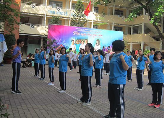 GD thể chất theo hướng phát triển năng lực HSSV