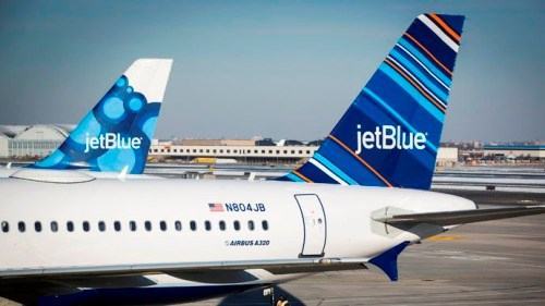 Thêm 3 máy bay dân sự Mỹ bị dọa đánh bom