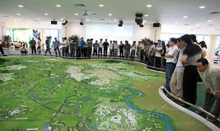 Sa bàn quy hoạch vùng Thủ đô. Ảnh: NH.