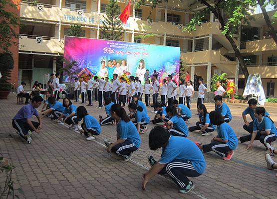 Duy trì tập thể dục buổi sáng, giữa giờ cho học sinh