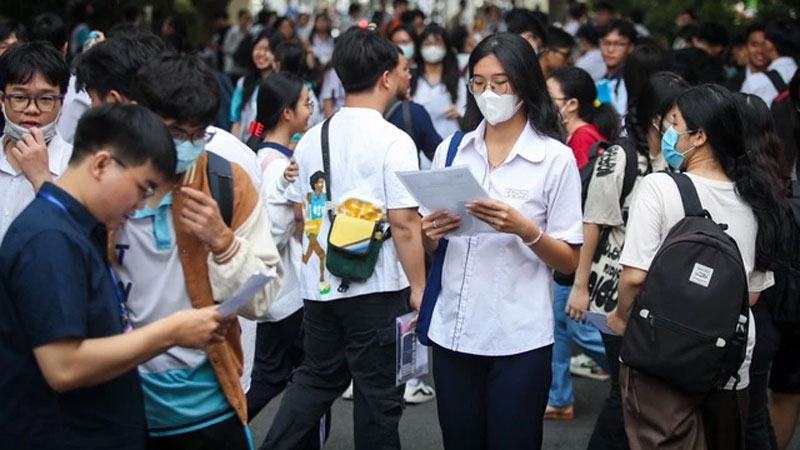 Nở rộ các kỳ thi tuyển sinh riêng ĐH: Nỗi lo chất lượng đề thi