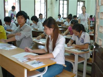 Thi ĐH, vì sao một số trường không ưu ái HS giỏi QG?