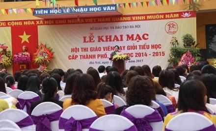 Thi giáo viên dạy giỏi: Không gà bài, cho HS tốp dưới nghỉ học