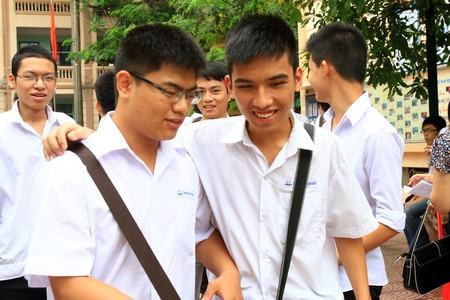 Thi tốt nghiệp THPT: Đề văn vừa sức