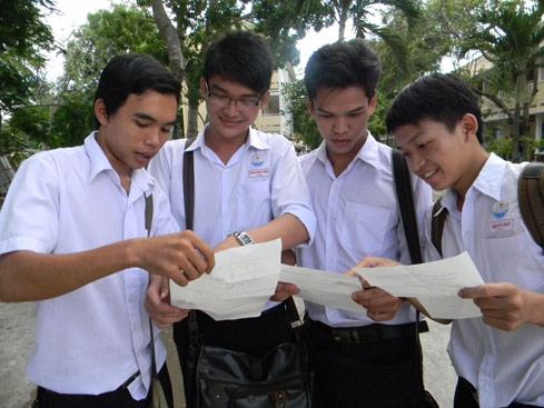 Thi tốt nghiệp THPT: Thí sinh làm khác đáp án môn Văn vẫn ăn điểm