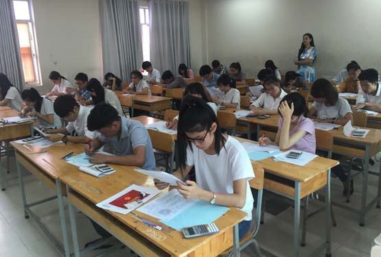 Hơn 2.300 thí sinh thi kiểm tra năng lực vào ĐH Luật TP.HCM