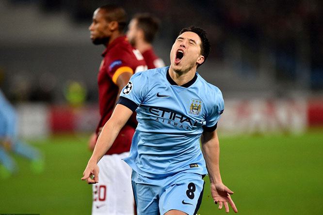 Thổi bay Roma, Man City lách qua khe cửa hẹp
