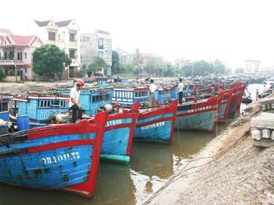 Thời tiết nguy hiểm trên biển, miền Bắc vẫn rét