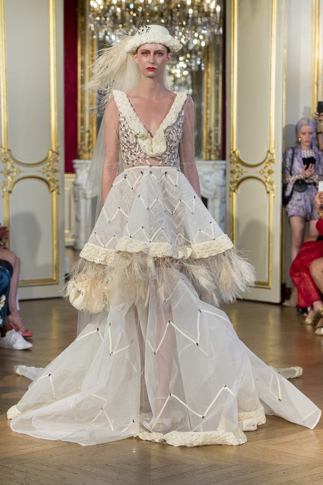 Thời trang Việt ghi dấu ấn với quốc tế - ảnh 3