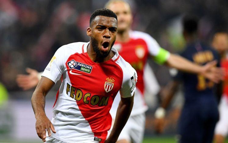 Thomas Lemar gật theo MU, Barca ký 5 năm với Dembele