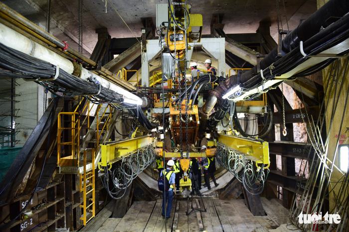 Thông đường hầm thứ 2 tuyến metro số 1 TP.HCM - Ảnh 2.