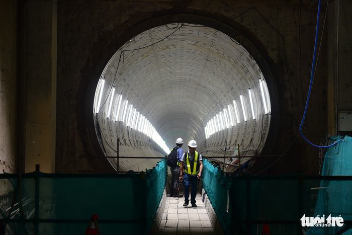 Thông đường hầm thứ 2 tuyến metro số 1 TP.HCM - Ảnh 6.