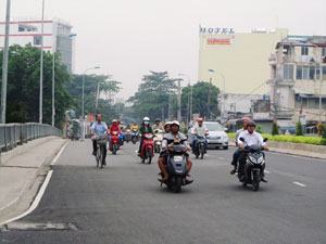 Thông xe cầu mới, lòng dân phơi phới