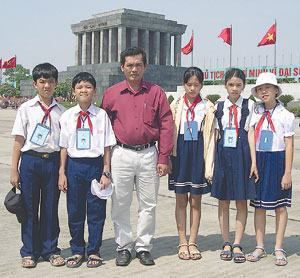 “Thủ lĩnh” tuổi con mèo