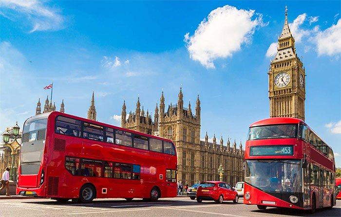 Thử nghiệm nghiêng 30 độ xe buýt hai tầng ở London