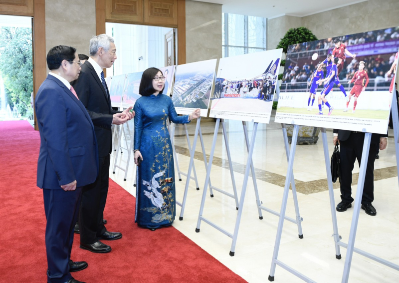 Thủ tướng Phạm Minh Chính chủ trì lễ đón Thủ tướng Singapore Lý Hiển Long ảnh 9