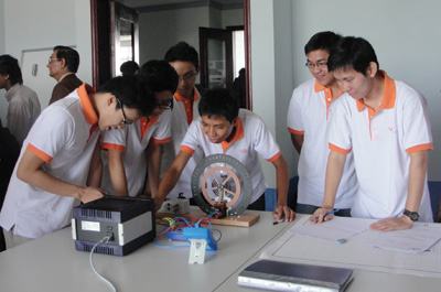 Thực trạng “ĐH đẳng cấp quốc tế” – Bài 2: Mâu thuẫn giữa mục tiêu và thực tế