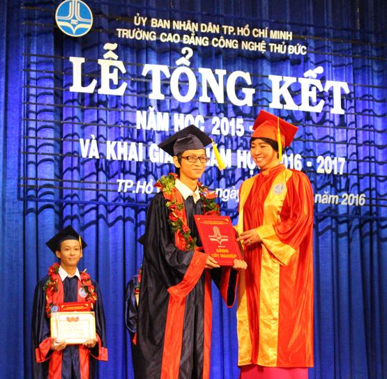 Trường CĐ Công nghệ Thủ Đức: Trên 7% học sinh – sinh viên tốt nghiệp xuất sắc, giỏi