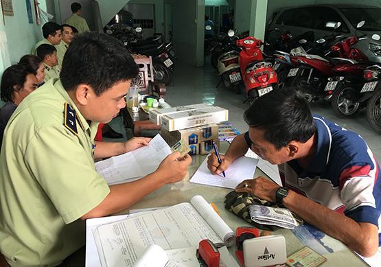 Cần Thơ: Số vụ tàng trữ, vận chuyển thuốc lá lậu tăng gần 140%